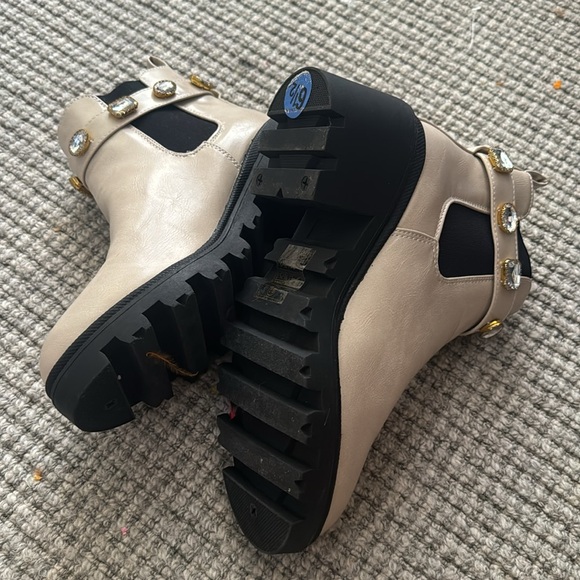 Rachel Zoe | Womens Booties NEw - Picture 4 of 7